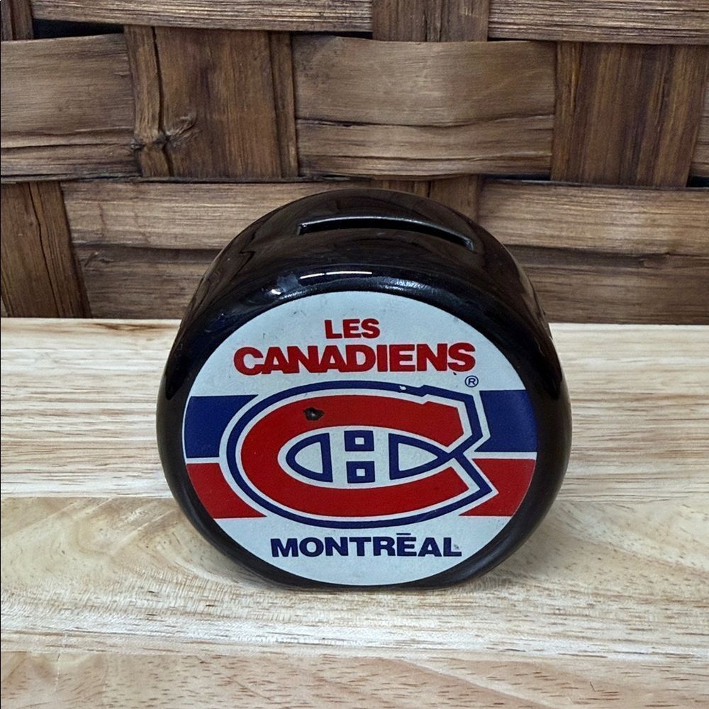 NHL Montreal Canadiens Black Puck Bank